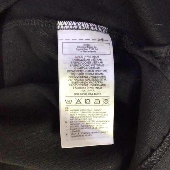 Adidas Black Candace GFX Ace Basketball T Shirt Tee Size L Short Sleeve NWT - Picture 6 of 8